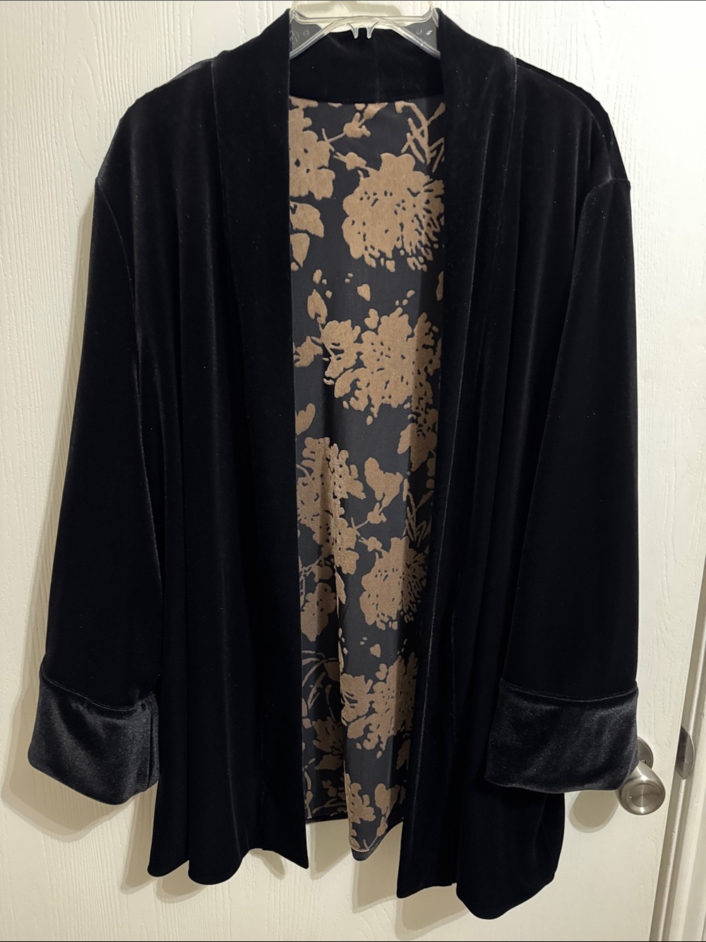 Chicos Travelers 2 US 12/14 Reversible Jacket Black Gold Floral Velvet Burnout - Picture 11 of 13